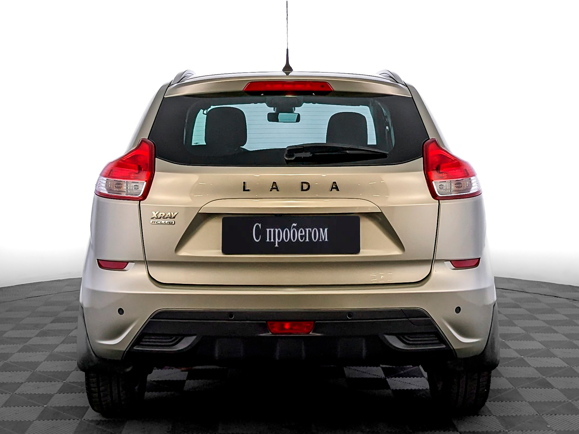 Lada XRAY